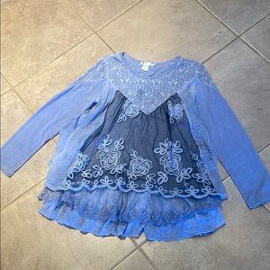 FERATELLI Babydoll Lace Top! Medium
